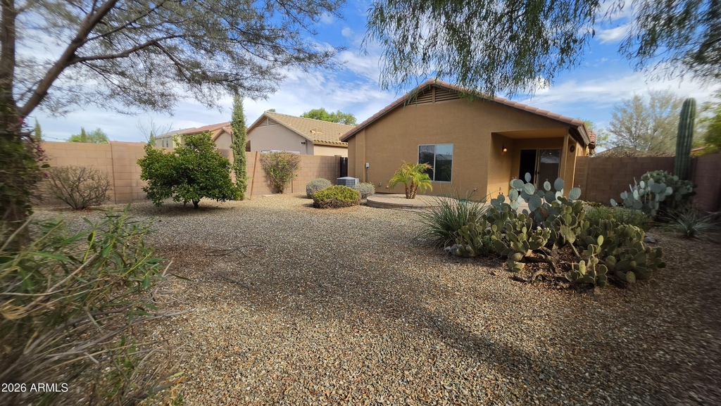 40458 W Hayden Drive - Photo 17
