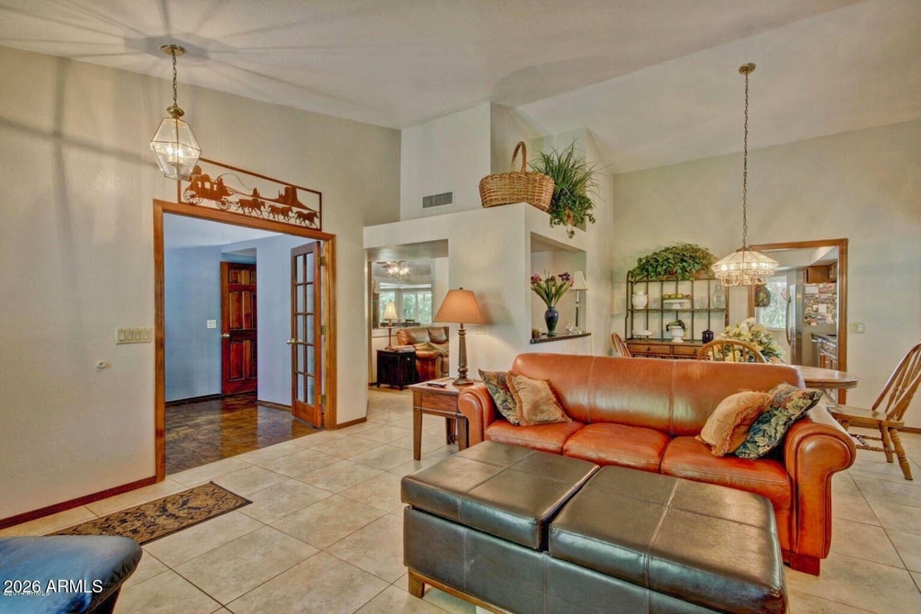 1132 E Linda Lane - Photo 8