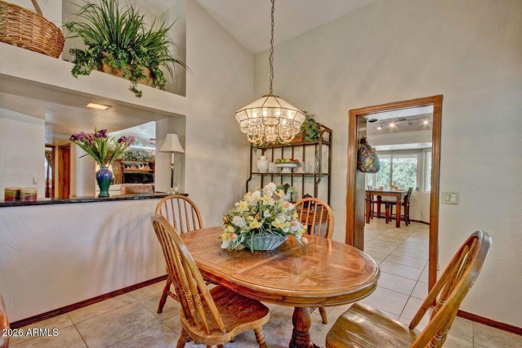 1132 E Linda Lane - Photo 2