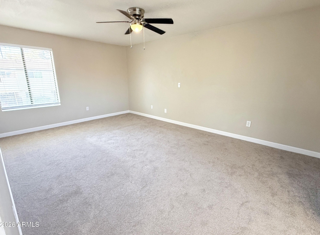 1529 E Edgewater Drive - Photo 8