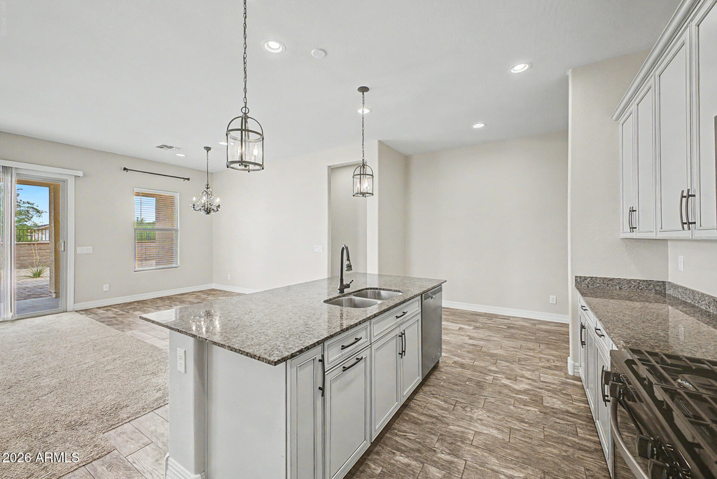 8833 S 167th Lane - Photo 18