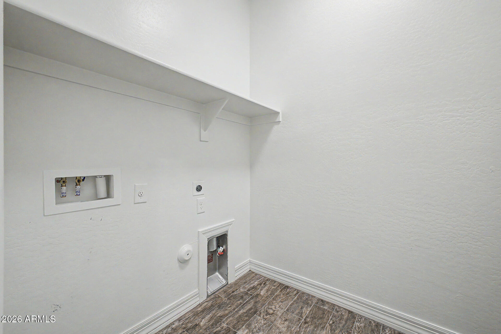 8833 S 167th Lane - Photo 37