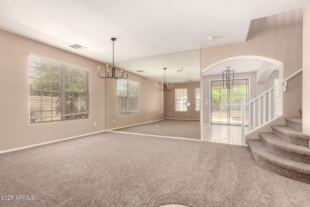 15204 W Westview Drive - Photo 4