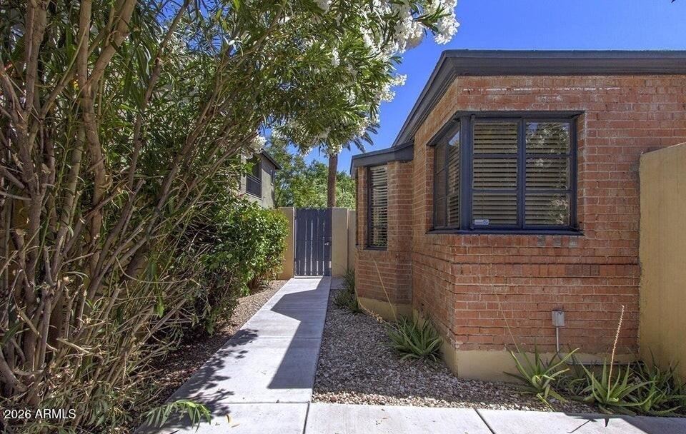 830 N 6th Avenue - Photo 14