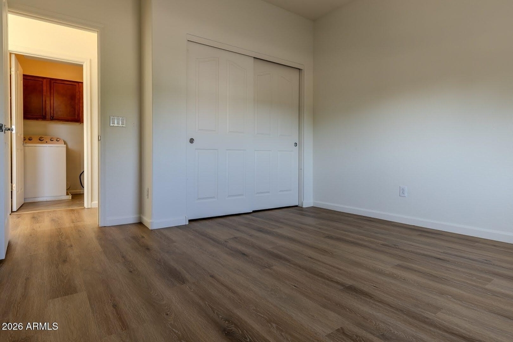 2051 E Carla Vista Drive - Photo 27