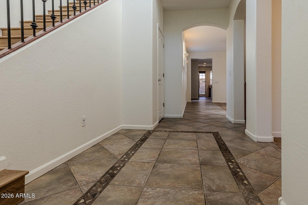 2051 E Carla Vista Drive - Photo 9
