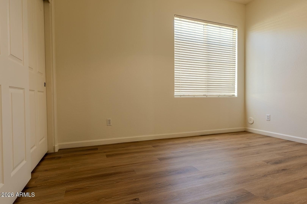 2051 E Carla Vista Drive - Photo 31