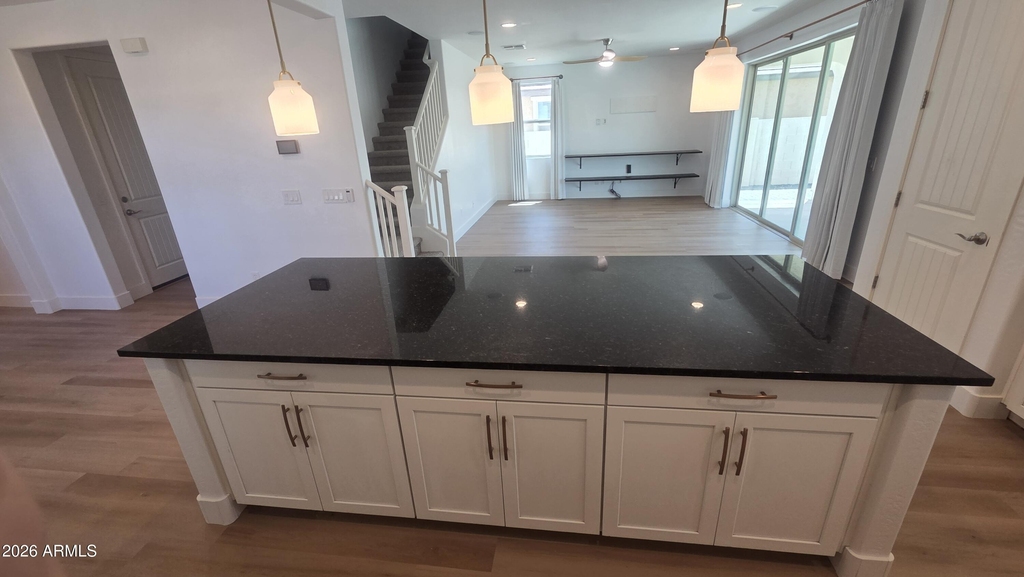 5220 S Hadron -- - Photo 7
