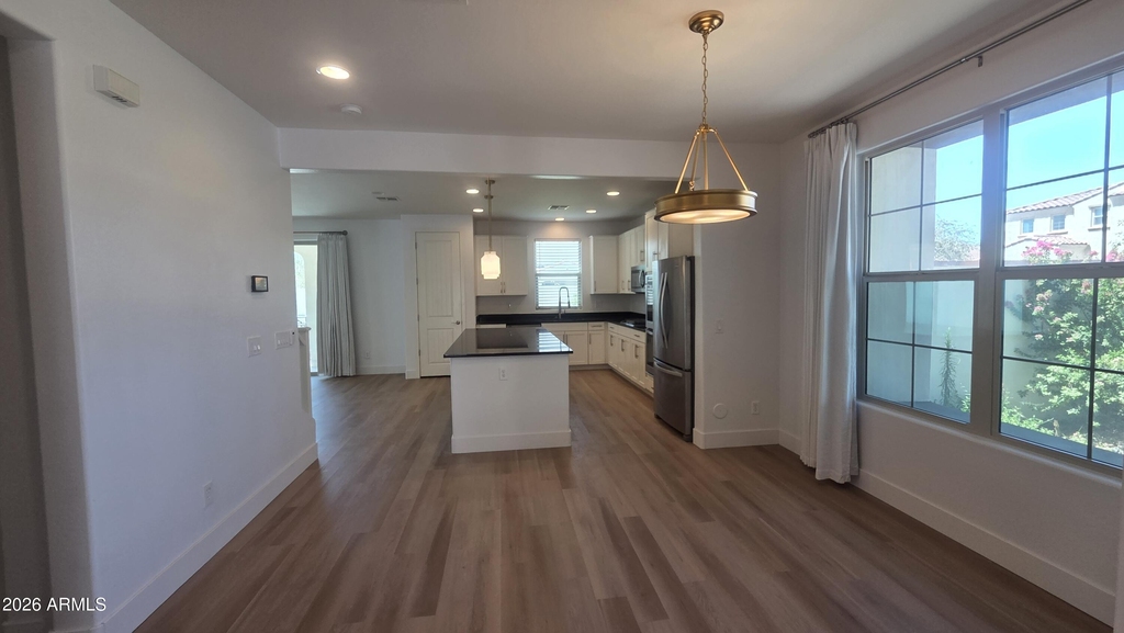 5220 S Hadron -- - Photo 4