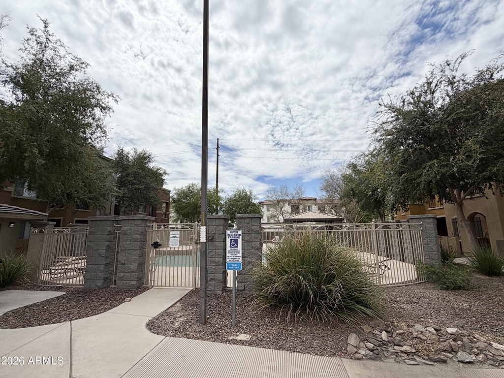 900 S 94th Street - Photo 49