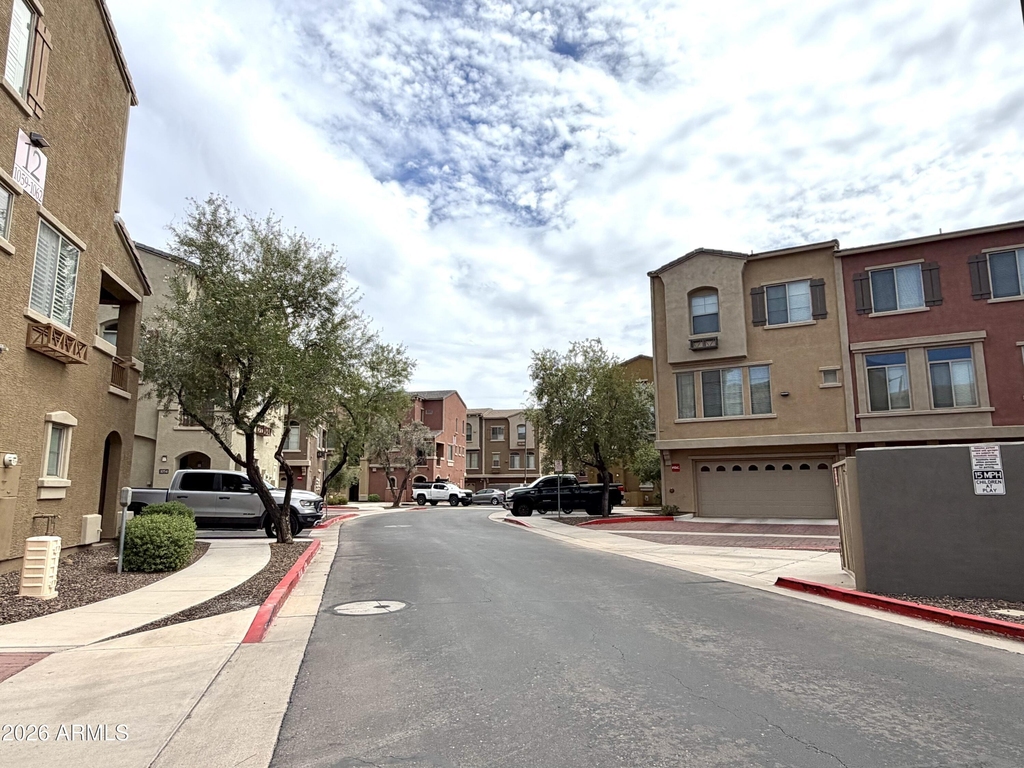 900 S 94th Street - Photo 44