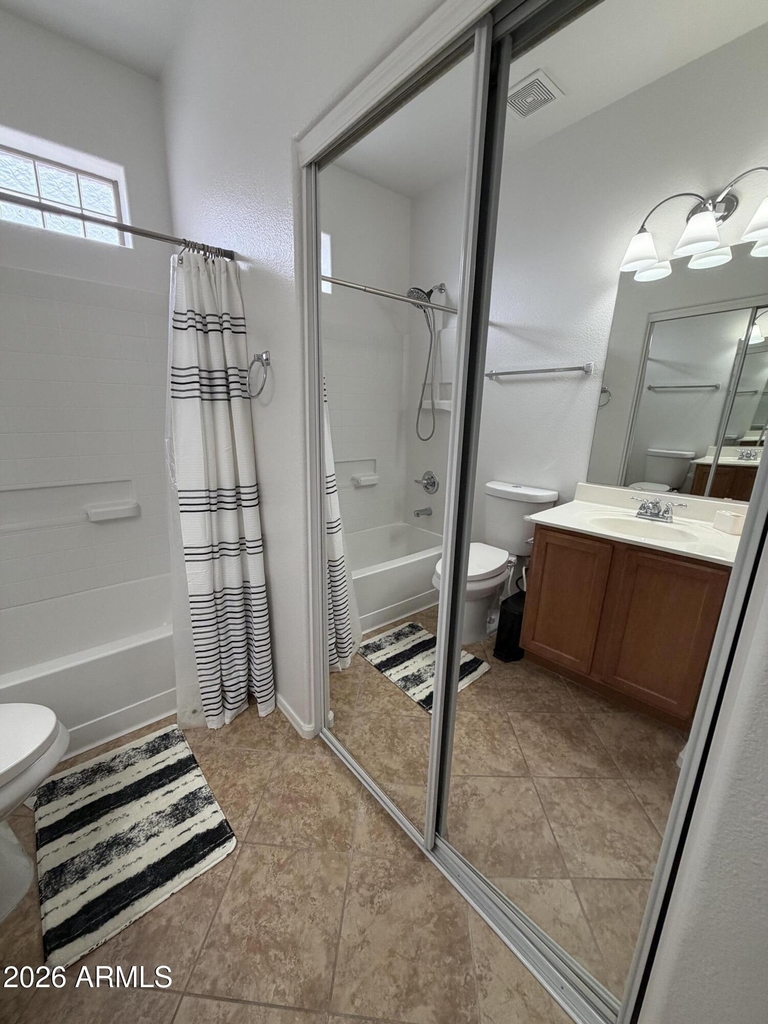 900 S 94th Street - Photo 36