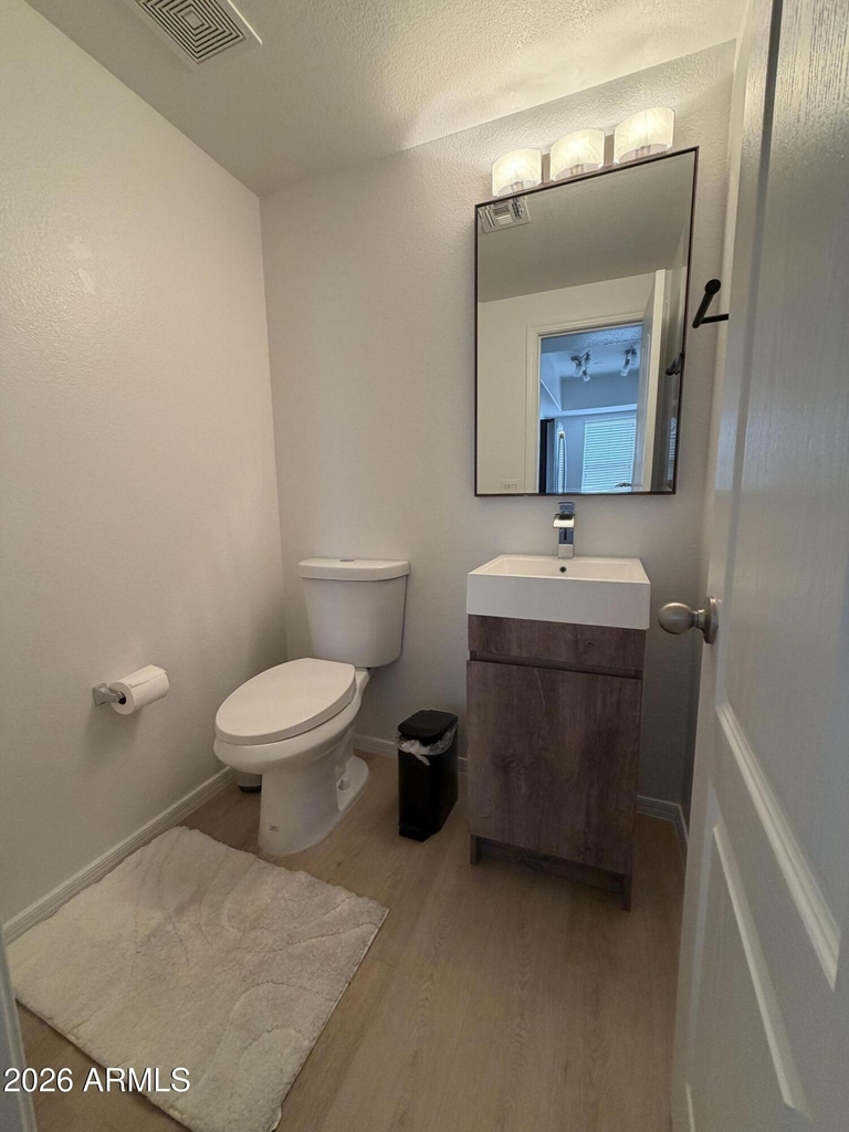 900 S 94th Street - Photo 21