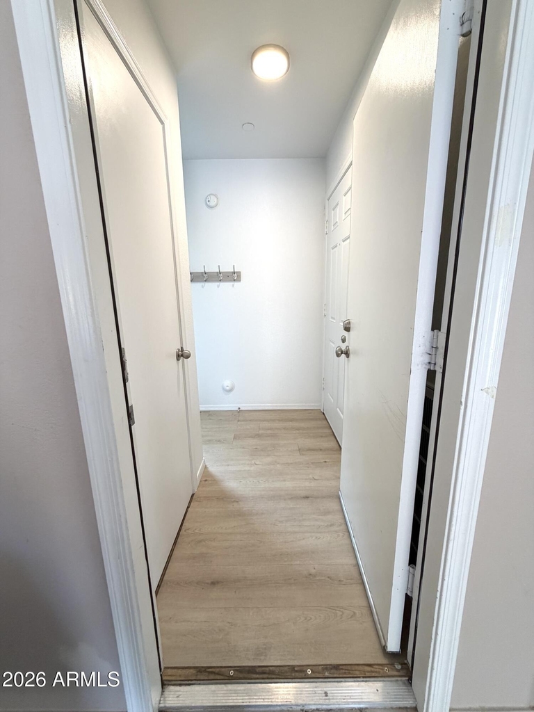 900 S 94th Street - Photo 6