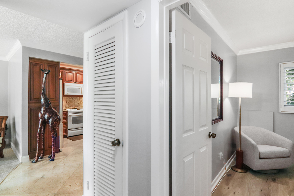 139 Sunrise Avenue - Photo 13