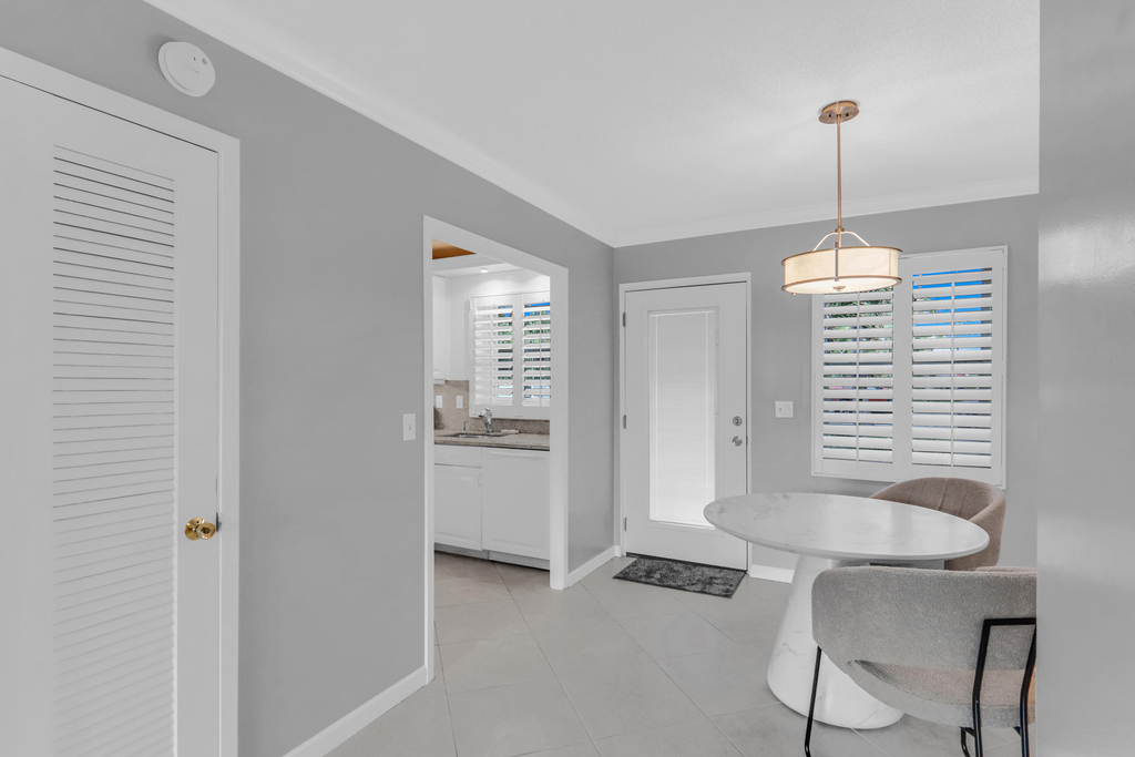 139 Sunrise Avenue - Photo 12