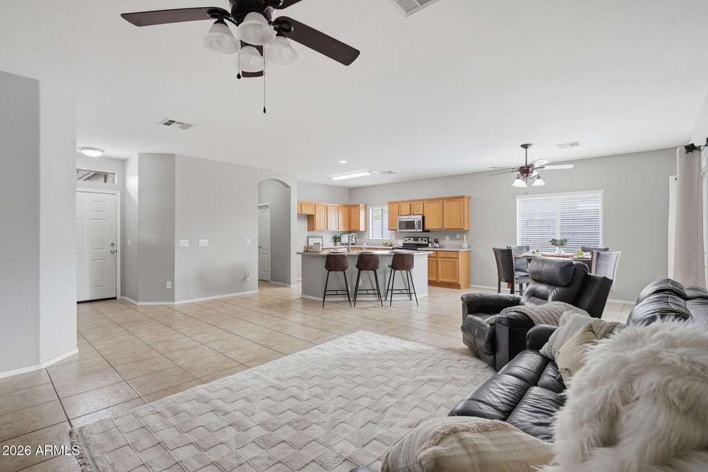 16597 W Madison Street - Photo 8