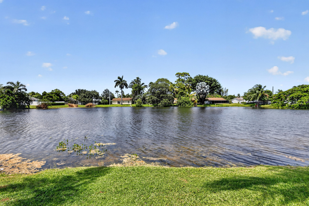 4573 Carthage Circle - Photo 27