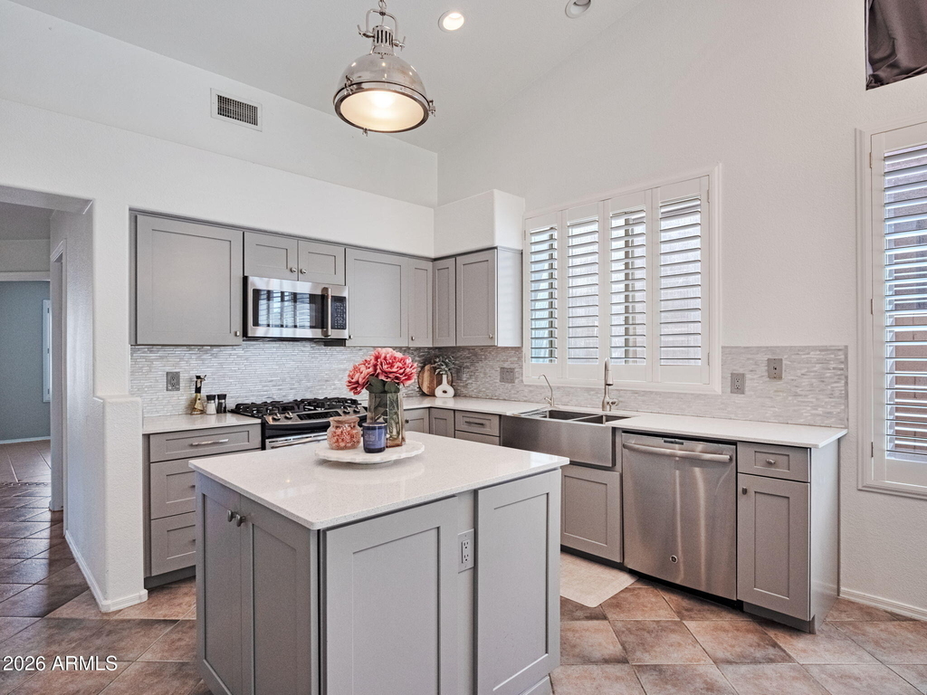 25836 N 43rd Place - Photo 5
