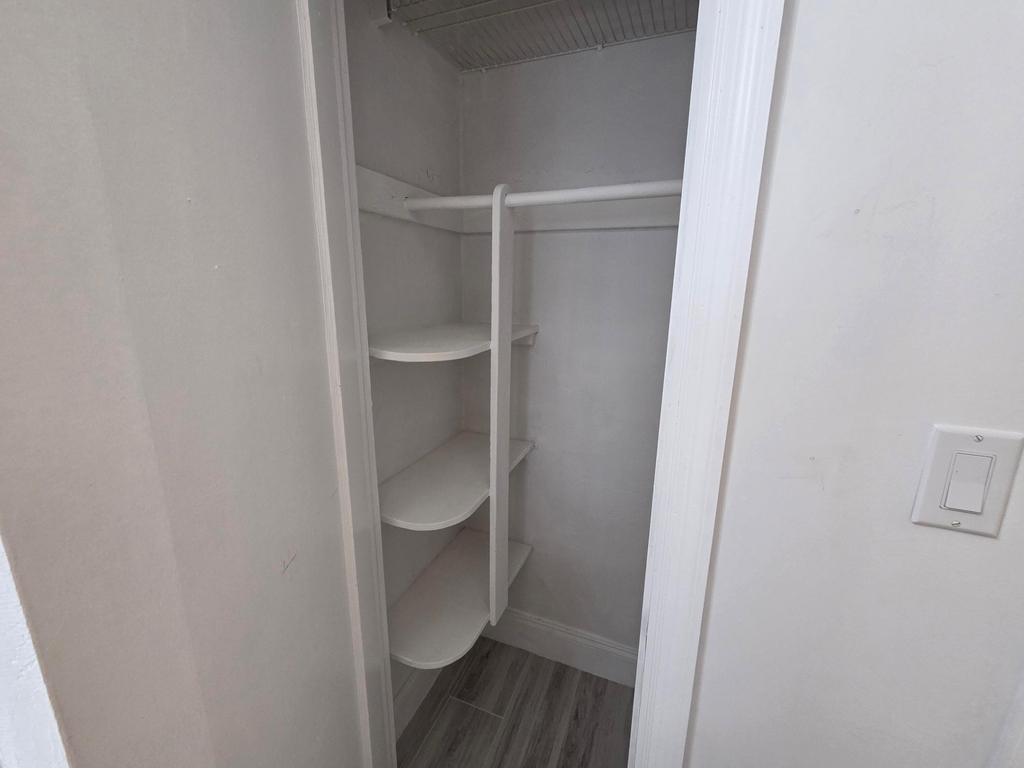1605 E Broward Boulevard - Photo 10
