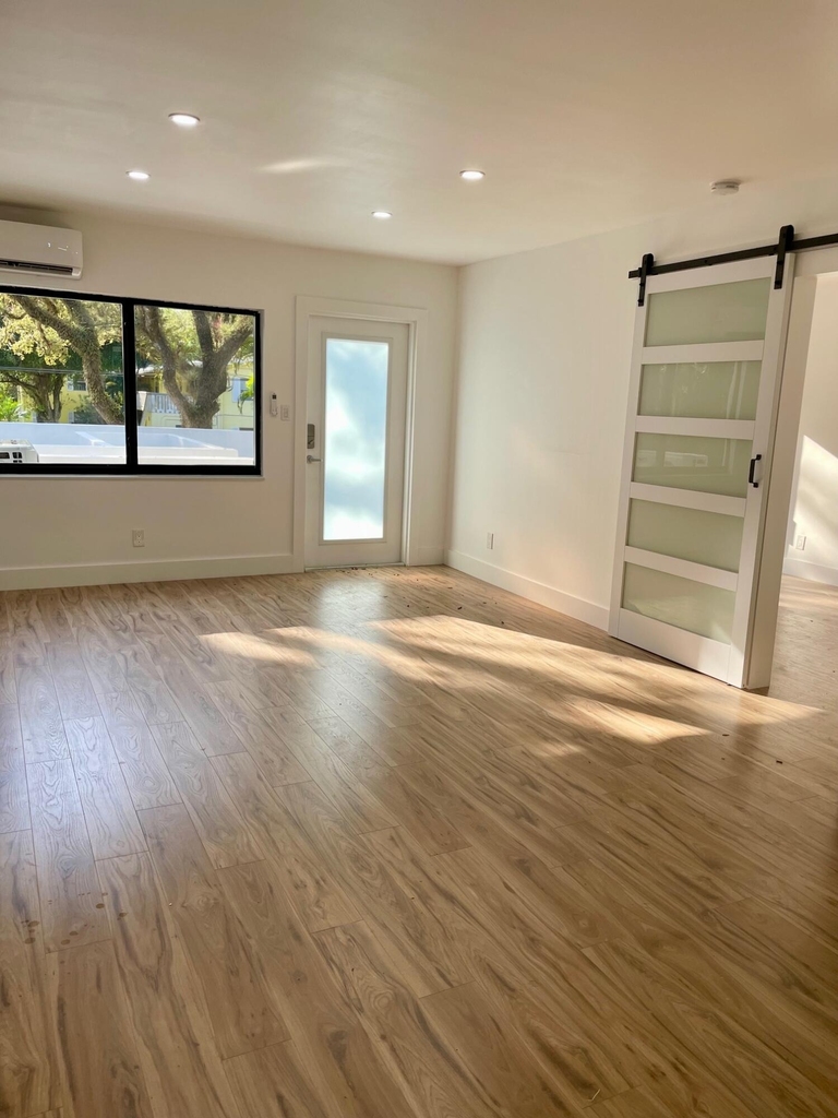 1415 Sw 9th Street - Photo 5