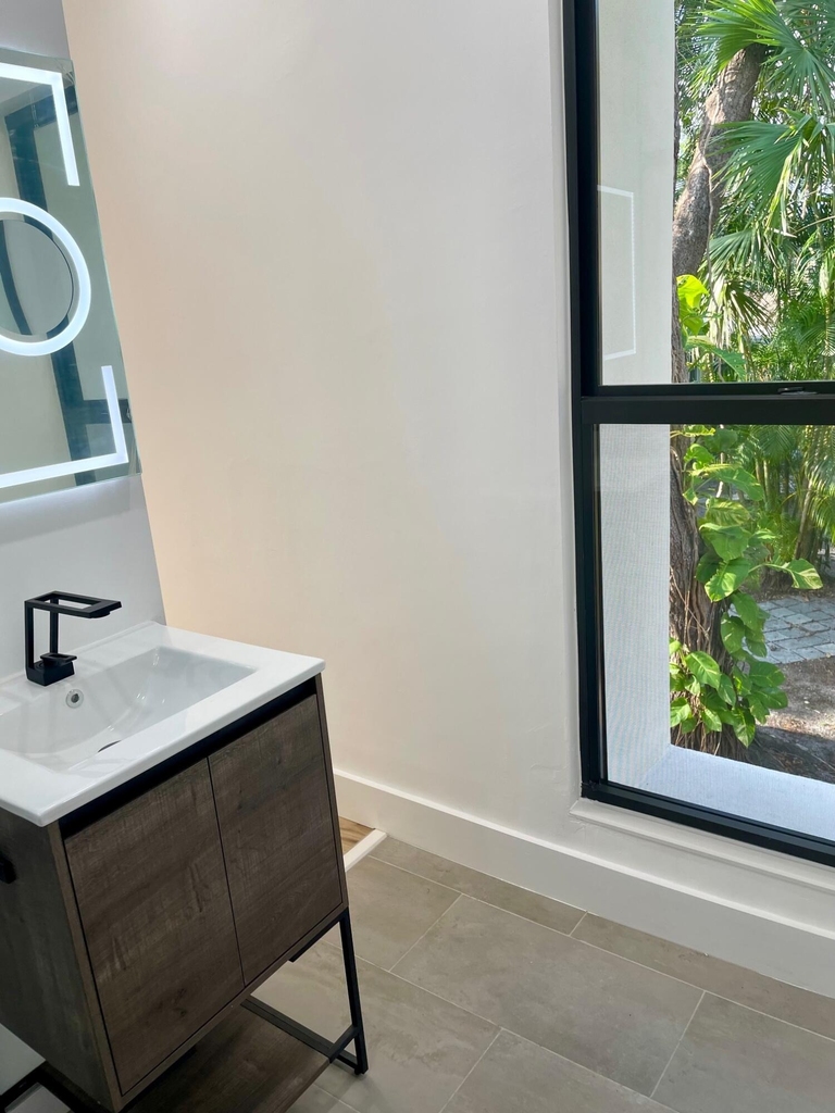 1415 Sw 9th Street - Photo 6