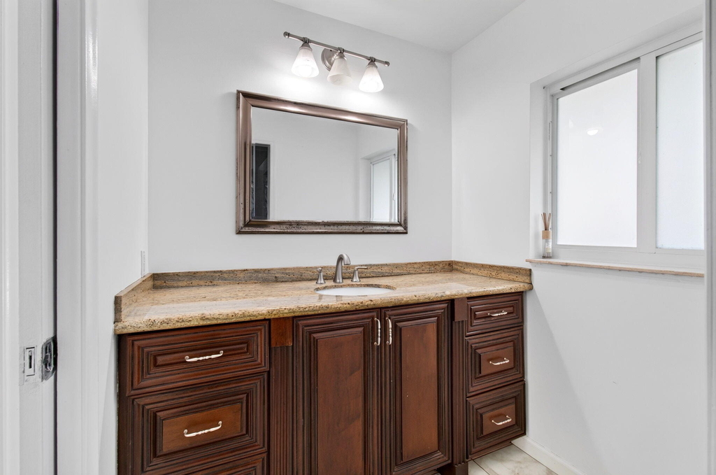 4760 Bison Street - Photo 31