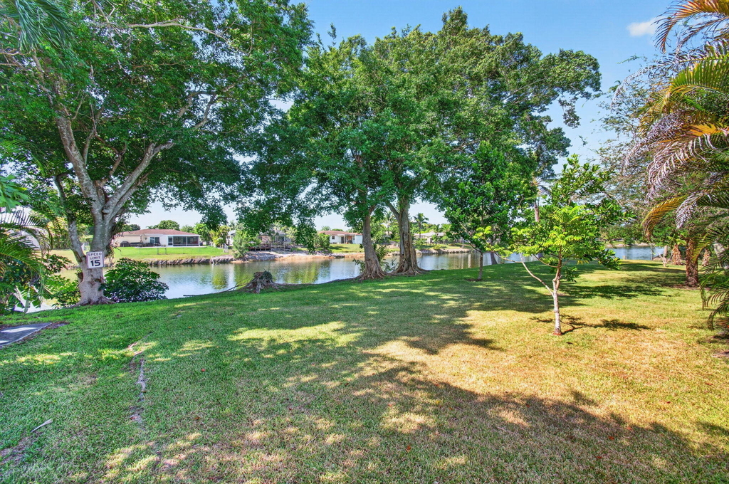 4760 Bison Street - Photo 53