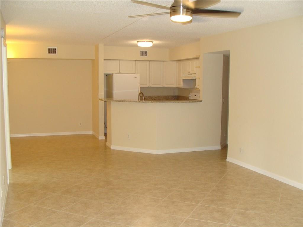 4245 S 57th Avenue - Photo 6