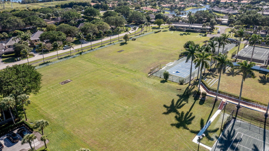 13334 Polo Club Road - Photo 45