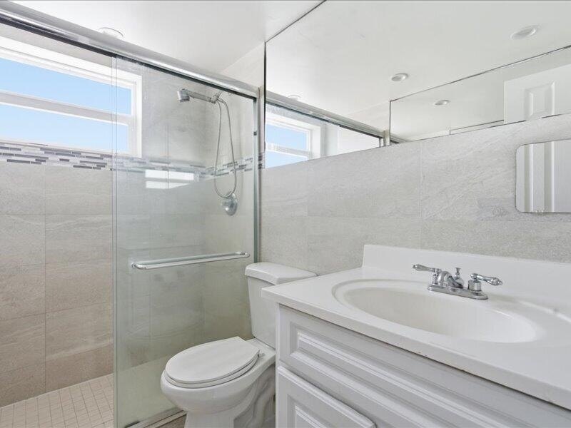 525 Meridian Avenue - Photo 10
