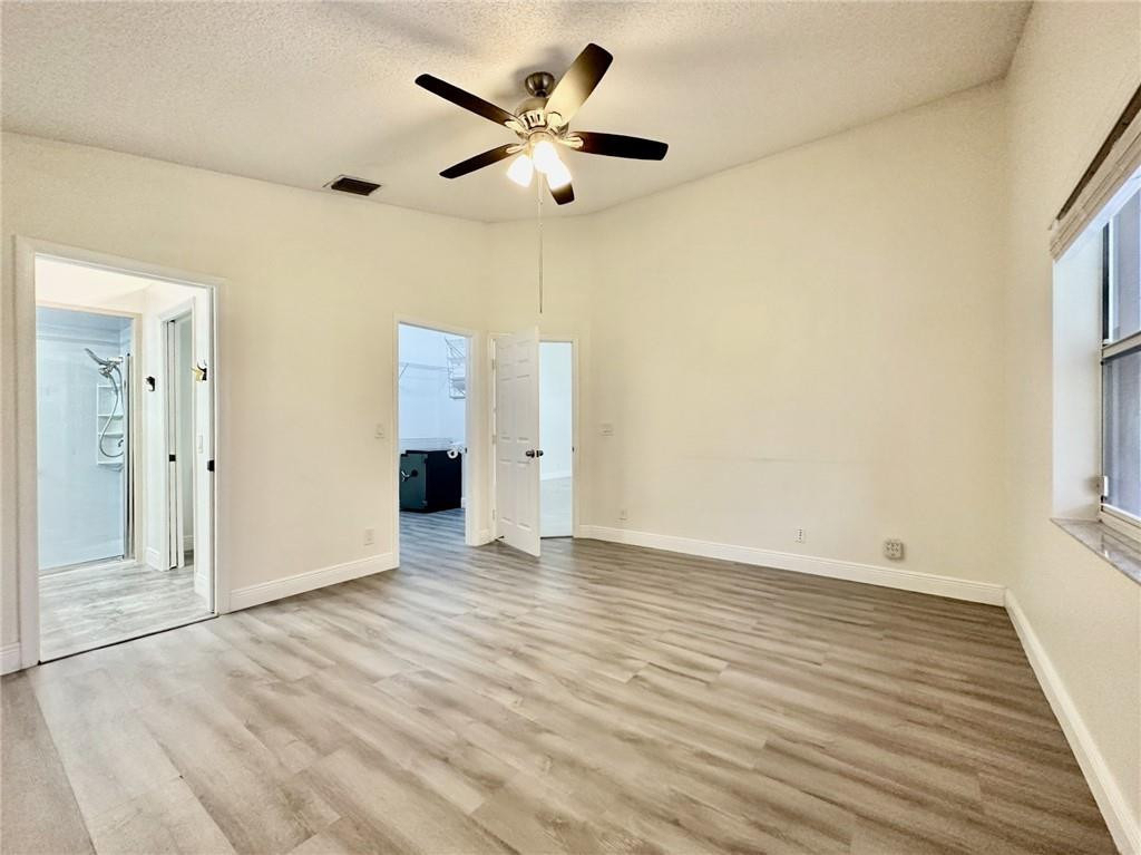2710 Bogota Avenue - Photo 10