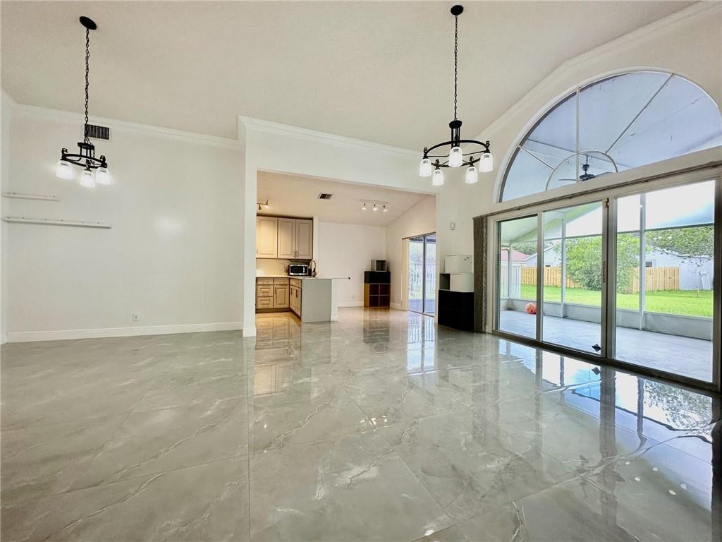 2710 Bogota Avenue - Photo 3