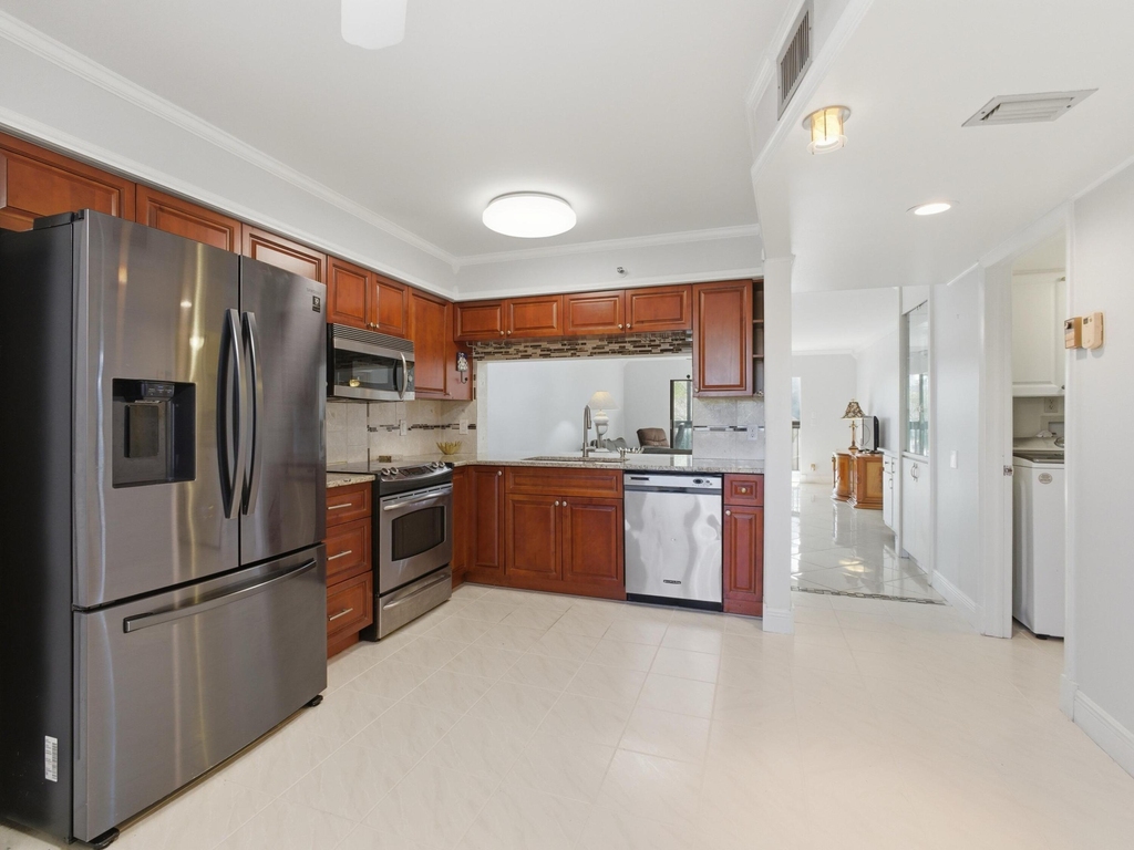 14475 N Strathmore Lane - Photo 7