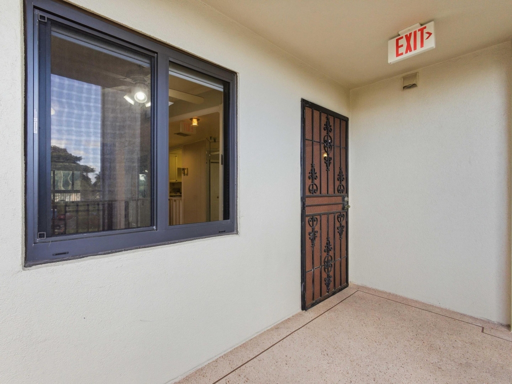 14475 N Strathmore Lane - Photo 5