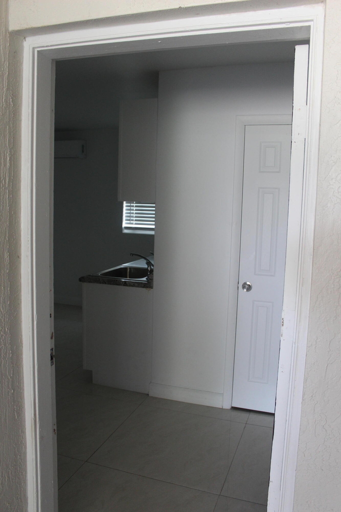 4434 Venus Avenue - Photo 1