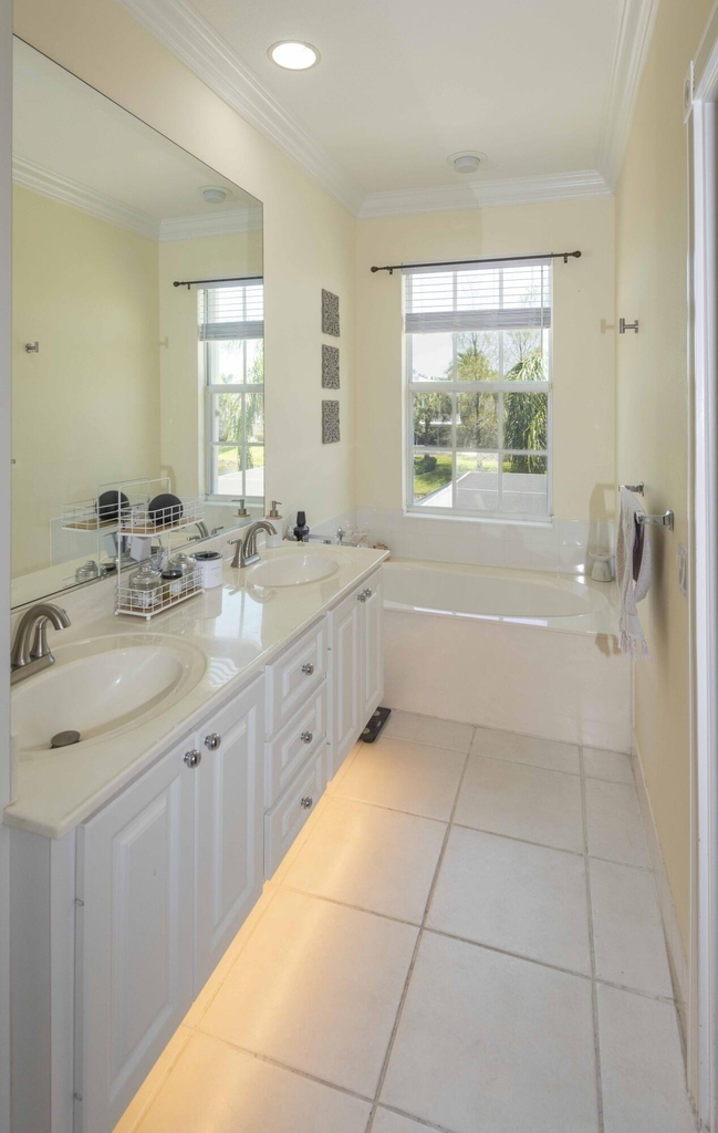 154 Santa Barbara Way - Photo 12
