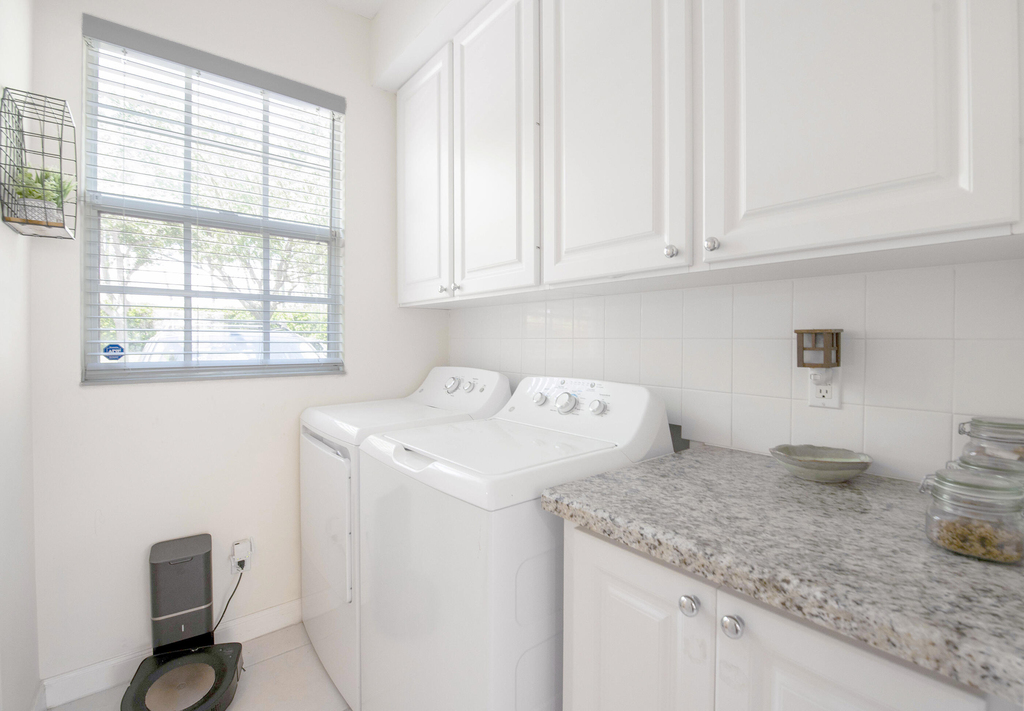 154 Santa Barbara Way - Photo 24