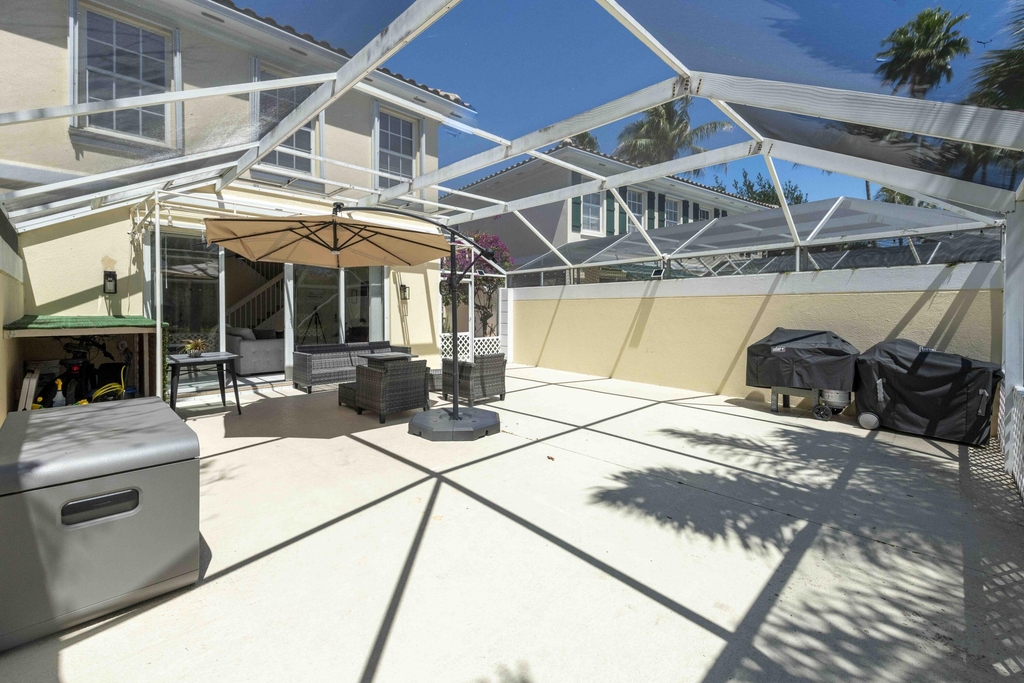 154 Santa Barbara Way - Photo 25