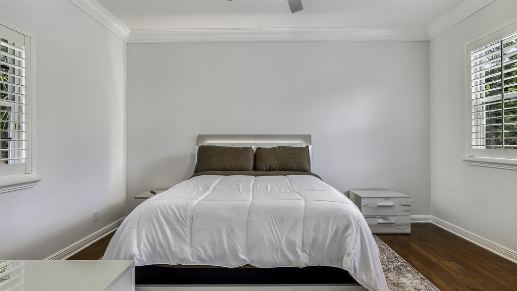8948 Pinebrook Court - Photo 11
