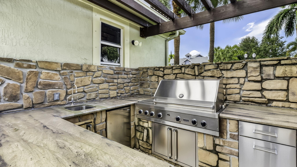 8948 Pinebrook Court - Photo 25