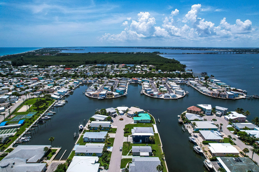 10751 S Ocean Drive - Photo 55