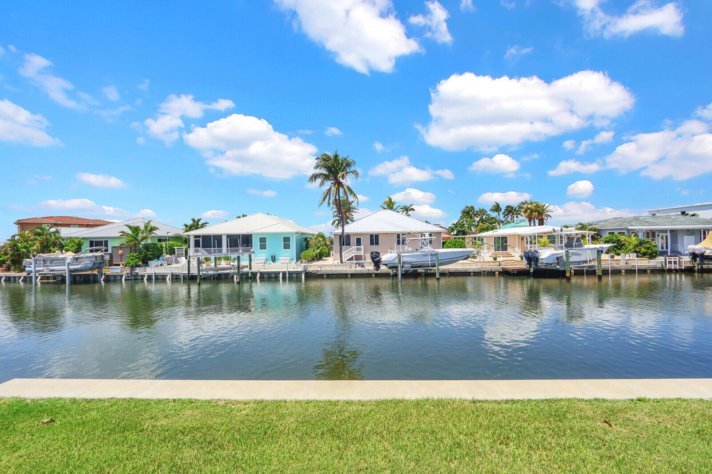 10751 S Ocean Drive - Photo 17