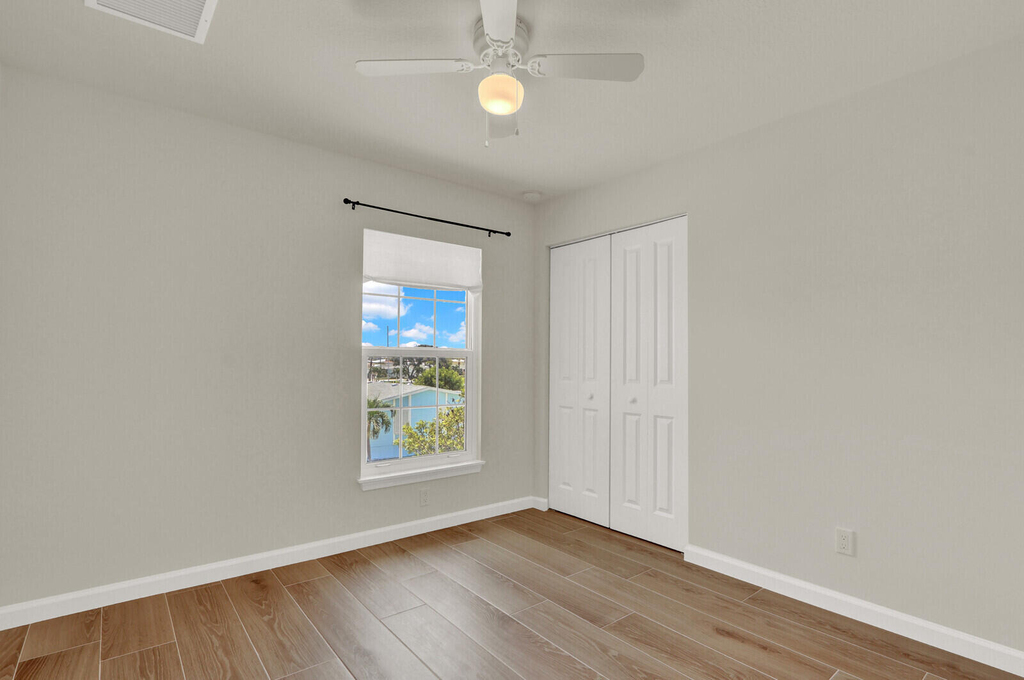 10751 S Ocean Drive - Photo 32