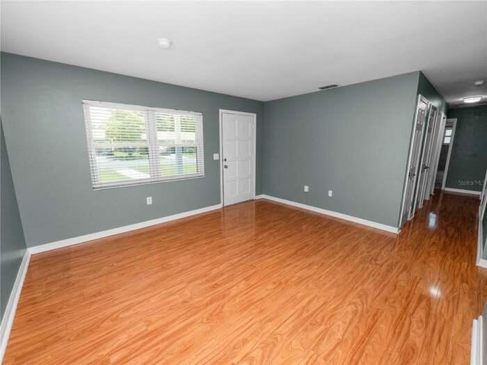 5134 Harvard Street W - Photo 11