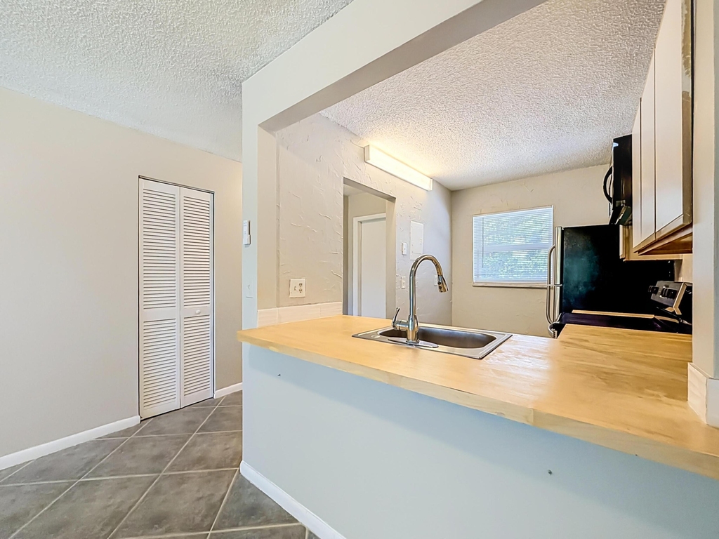 207 Tropic Isle Drive - Photo 38