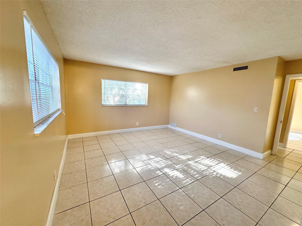 8900 W Sample Road - Photo 9