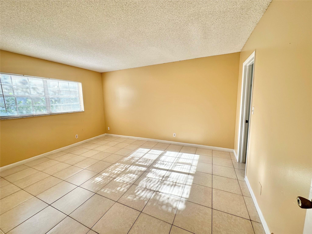 8900 W Sample Road - Photo 1