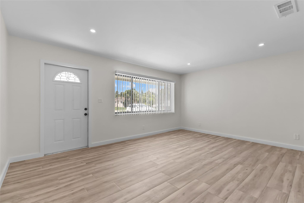 908 Lighthouse Drive - Photo 11
