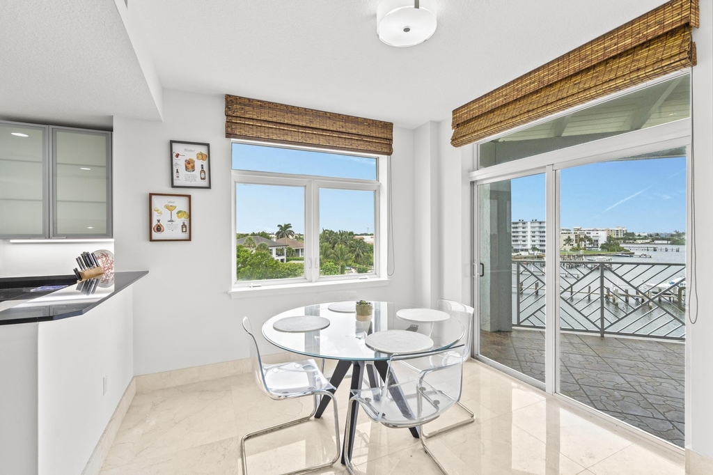 309 E Ocean Avenue - Photo 14